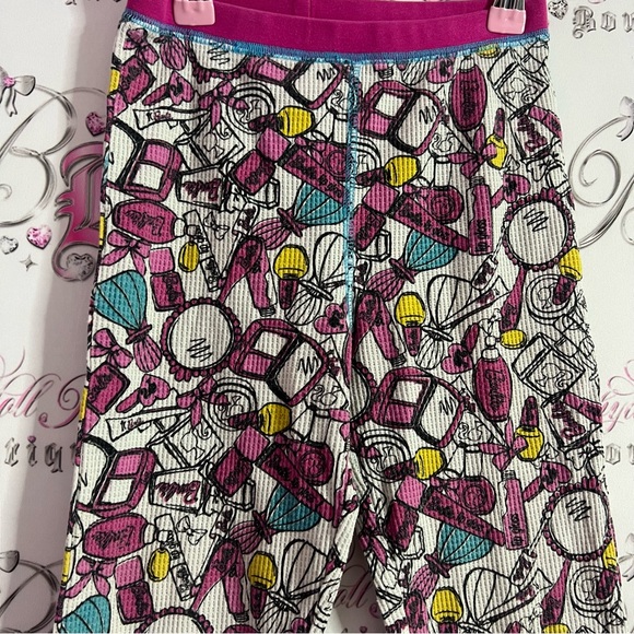 Barbie jogger waffle knit pants makeup printed design pink blue yellow black - Picture 5 of 6